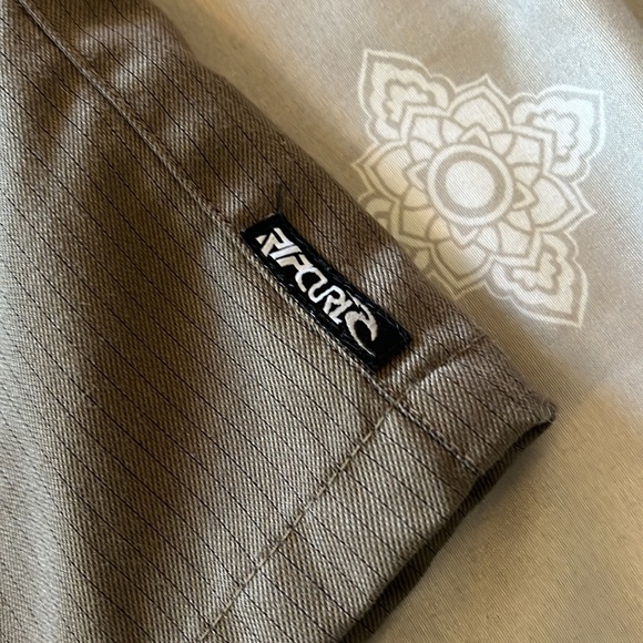 Rip Curl Brown Pinstripe Cheap Thrills Walkshort Size 40 - Picture 2 of 8